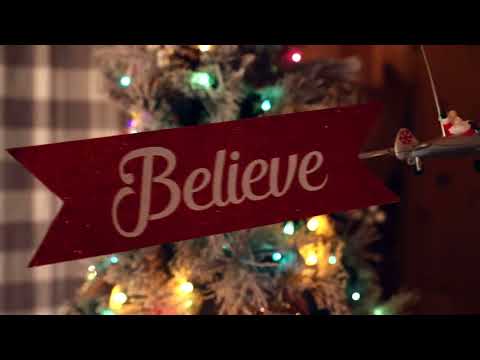 Animated Biplane Tree Topper with Banner - White Santa Video