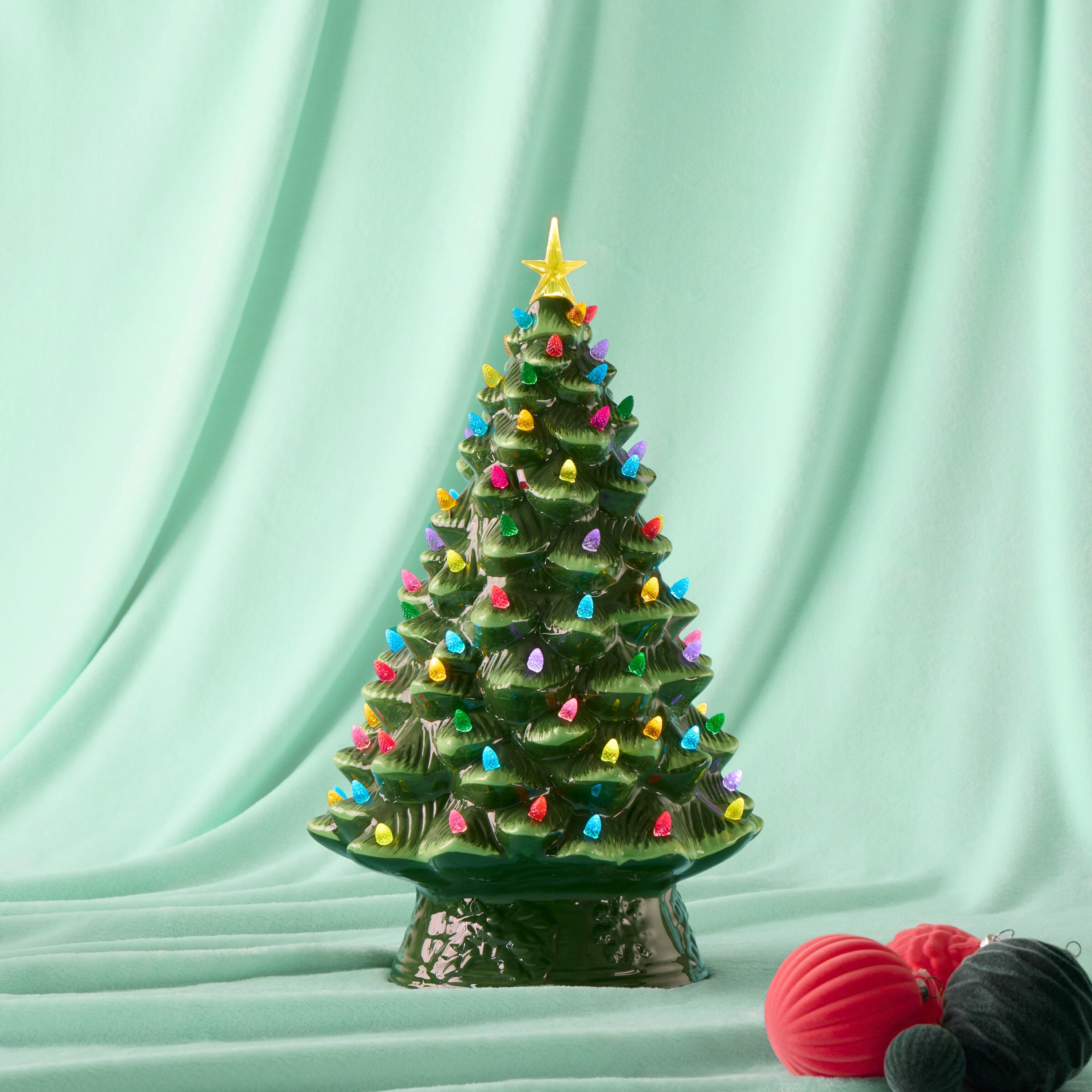 18 in. Nostalgic Ceramic Tree - Green - Mr. Christmas
