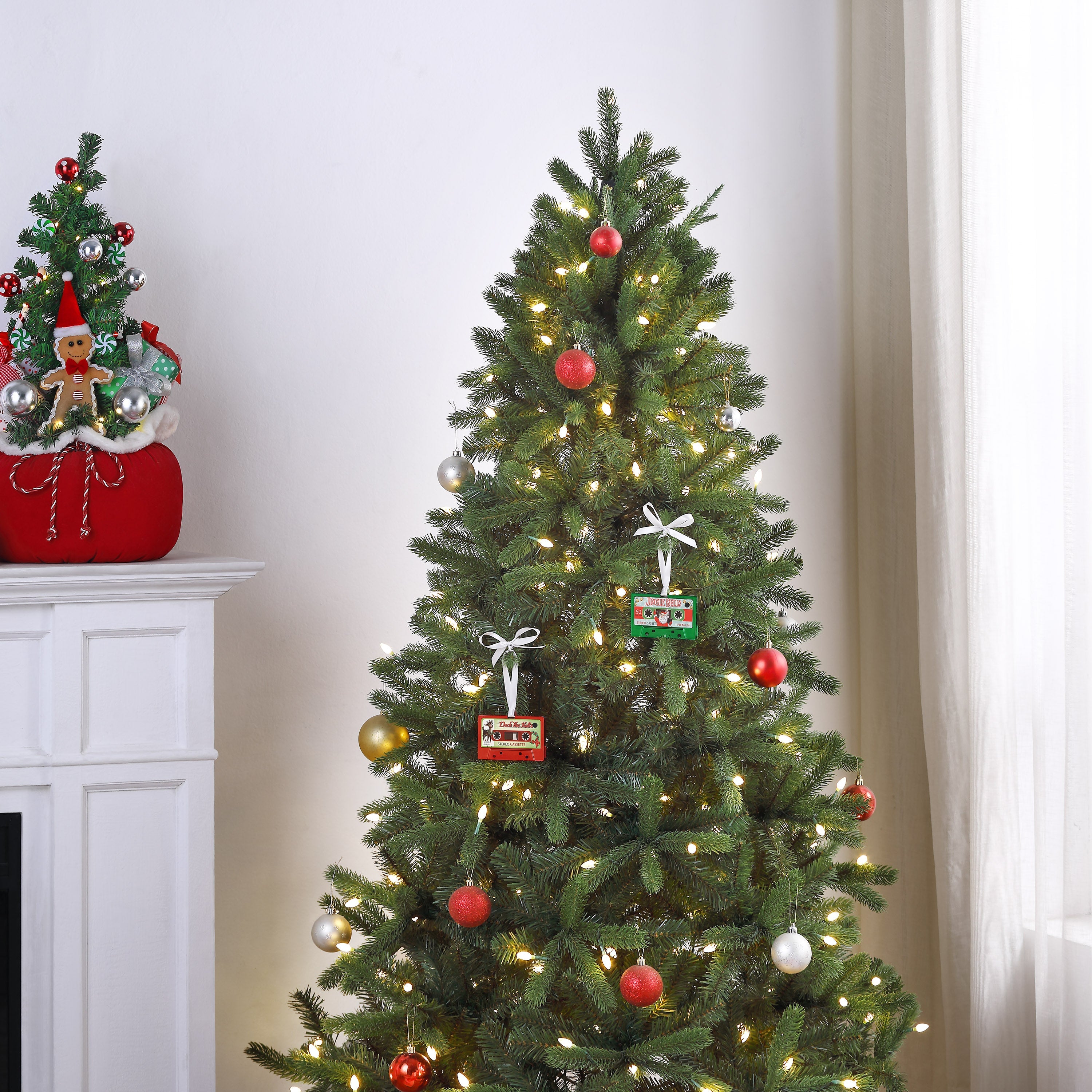 Musical Cassette Ornaments Set - Red & Green - Mr. Christmas