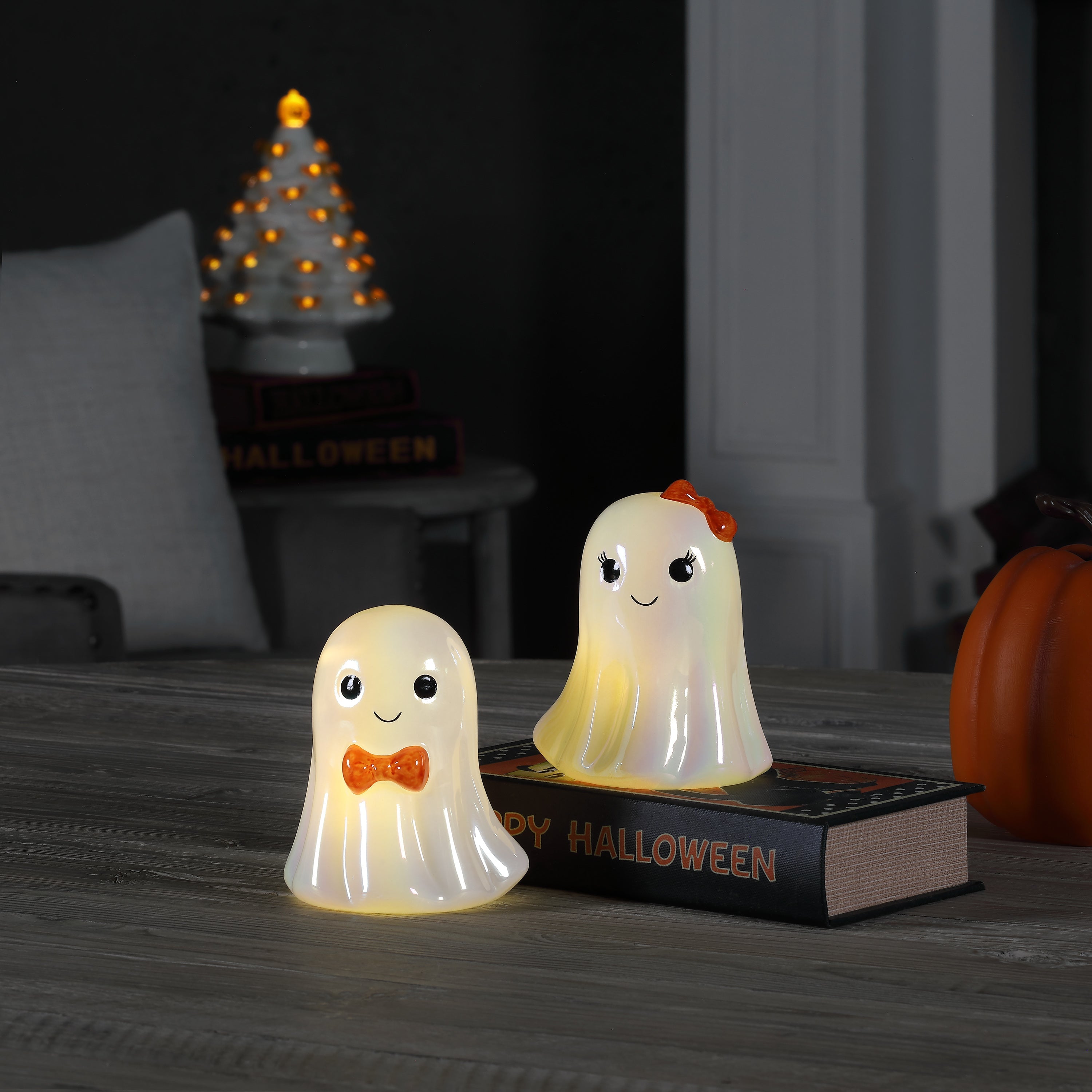 Set of 2 Mini Pearlized Glass Ghost Couple - Mr. Christmas