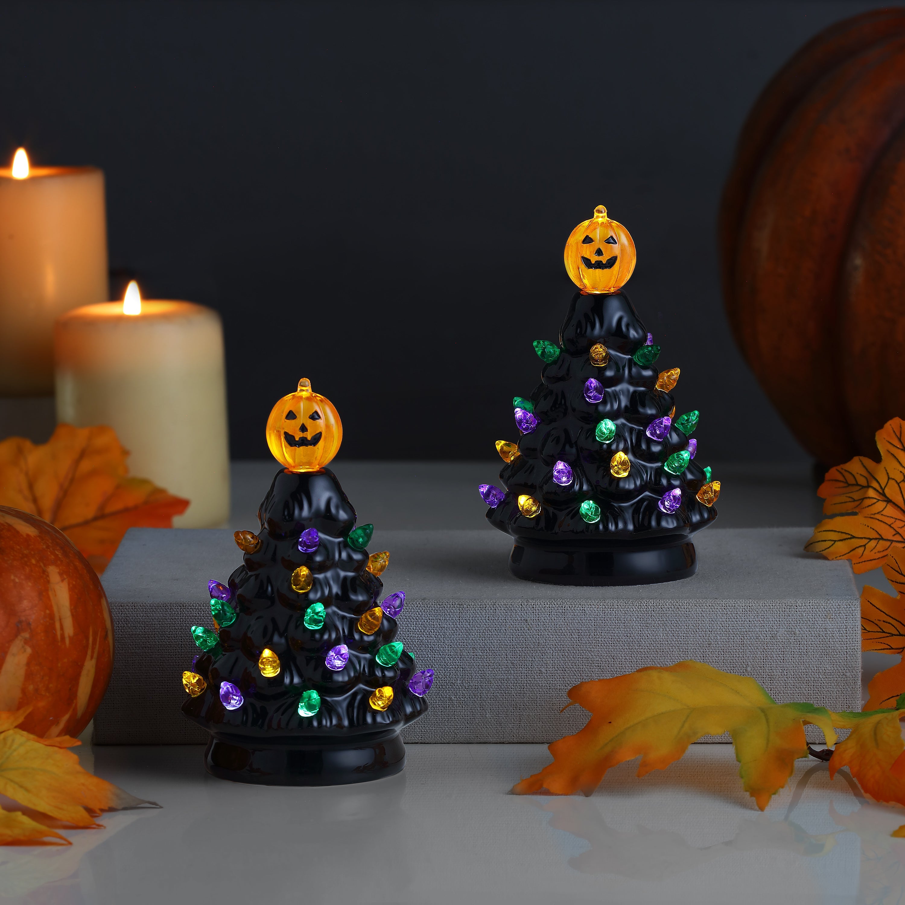 2 Mini lighted good Halloween Trees